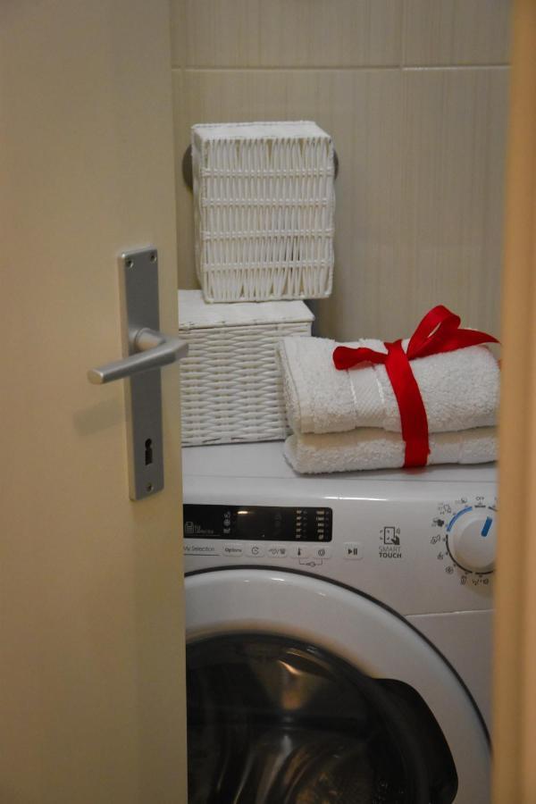 Apartments Bepina- 5 Mins From The Center Split Luaran gambar