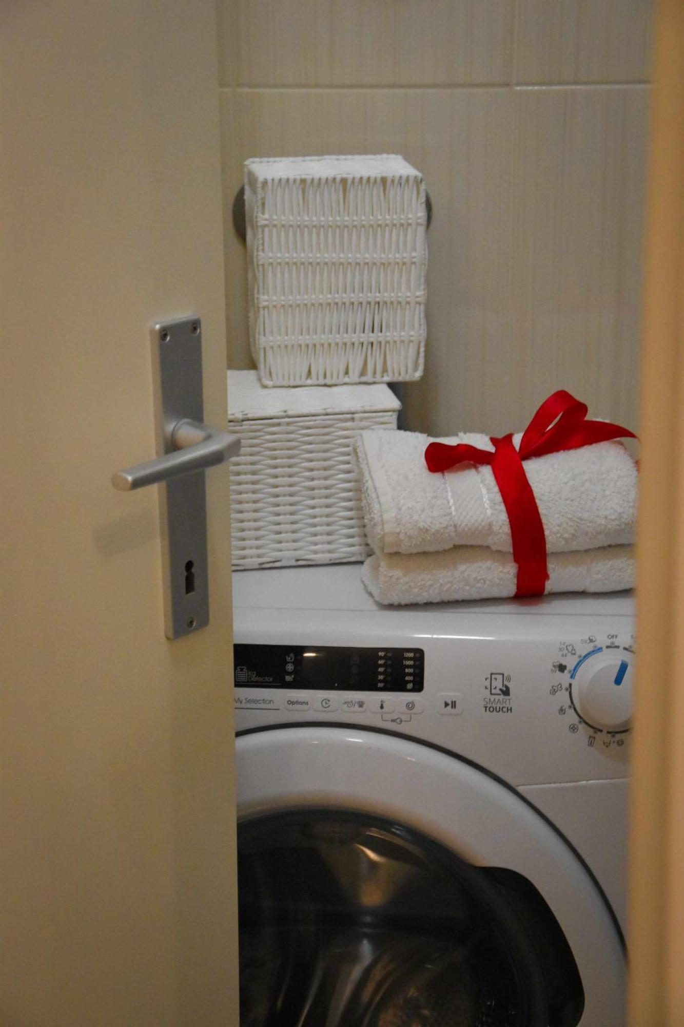 Apartments Bepina- 5 Mins From The Center Split Luaran gambar