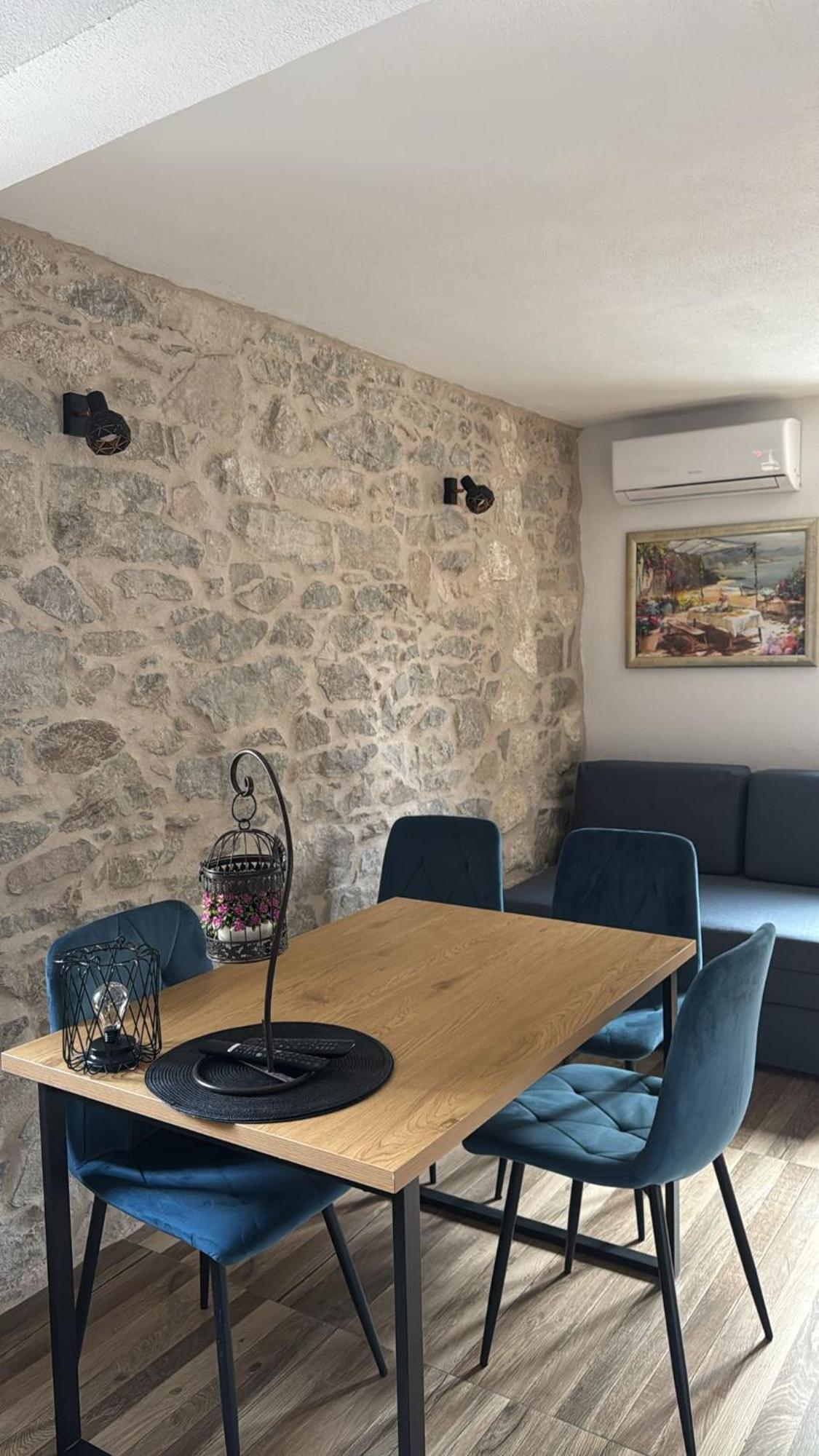 Apartments Bepina- 5 Mins From The Center Split Luaran gambar