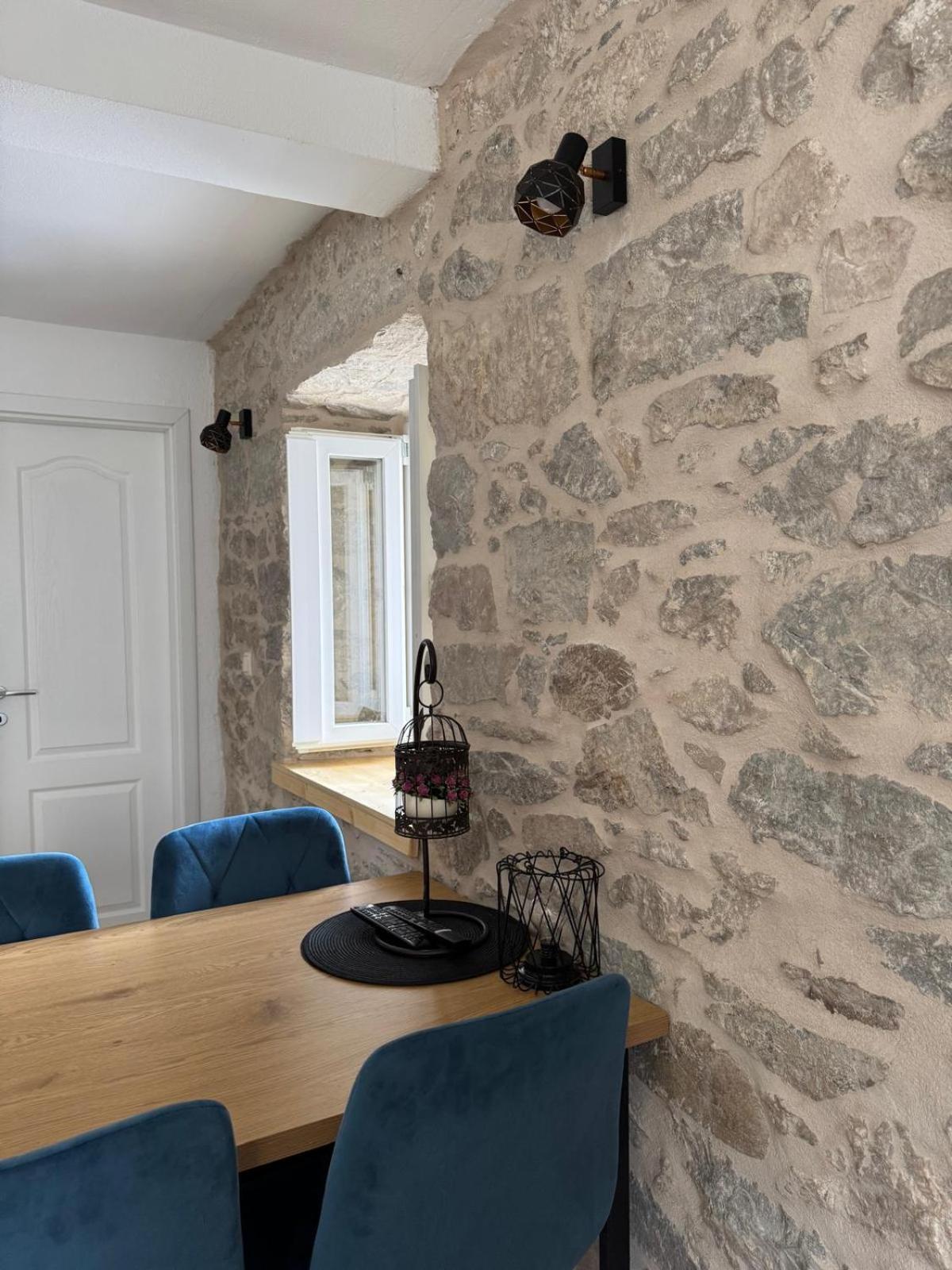 Apartments Bepina- 5 Mins From The Center Split Luaran gambar
